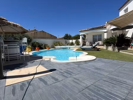 maison de luxe à vendre dans le quartier peripherie