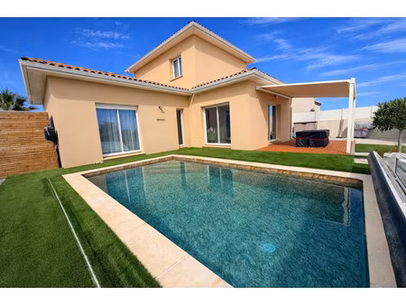 maison de luxe à vendre à vendres