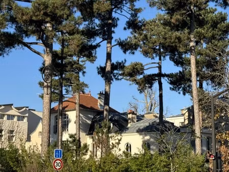 hôtel particulier à vendre dans le quartier prince–marmottan