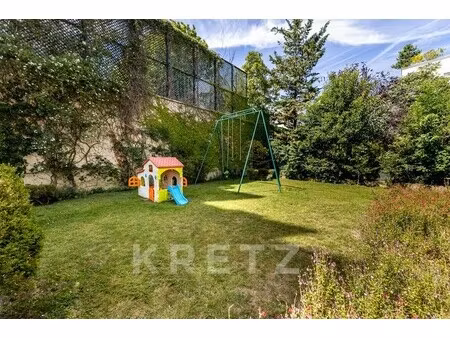 hôtel particulier à vendre dans le quartier la plaine des sablons