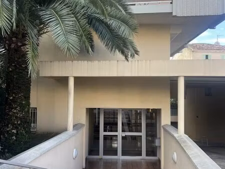 grand 2p 52m² chambrun terrasse parking