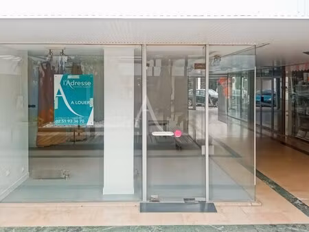 à louer local commercial 25 94 m² – 368 € |challans
