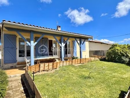 maison de plain-pied avec garage et jardin-fleurance (32500)