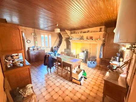 ancien corps de ferme en pierre à rénover malemort