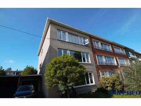 appartement te huur in berchem met 2 slaapkamers