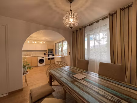 location appartement 3 pièces 75 m² à aubenas (07200)