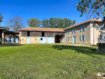 maison à vendre mirande 6 pièce(s) 200m2 199 900€