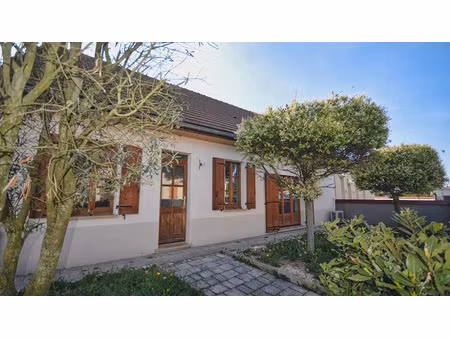 vente maison 4 pièces 95 m² à saint-germain-des-fossés (03260)  166 000 €