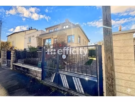 maison 5 pièces - 120 m²