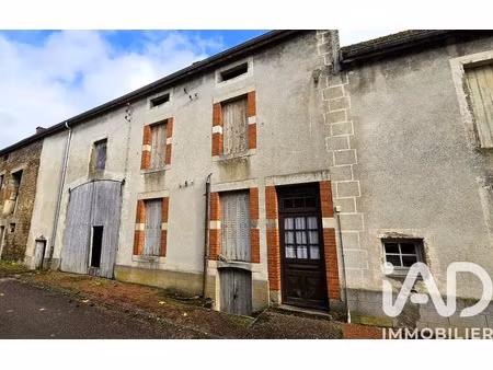 maison de village à lacanche (21230)