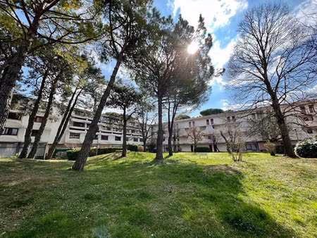 location appartement 1 pièce 17 m² à aix-en-provence (13090)