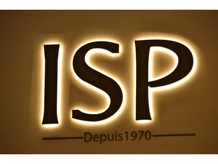 location maison 6 pièces 420 m² à aix-en-provence (13100)