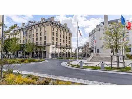 locaux commerciaux place foch