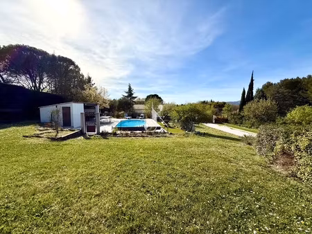 maison t7 de 204m2 avec piscine et annexes sur parcelle de 2