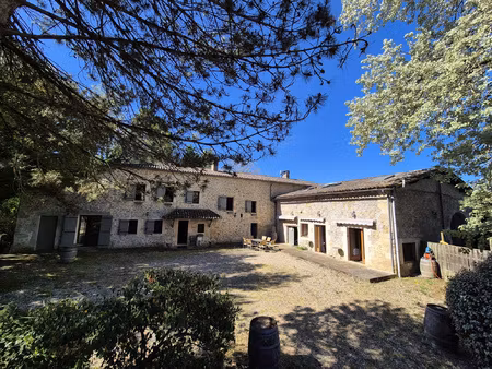 achat maison 13 pièces 312m² blasimon 33540