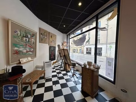 location local commercial poitiers 86000