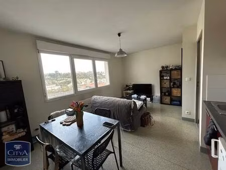 location appartement 2 pièces 32m² poitiers 86000