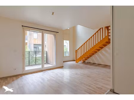 vente appartement 2 pièces 47 m² bordeaux (33300)