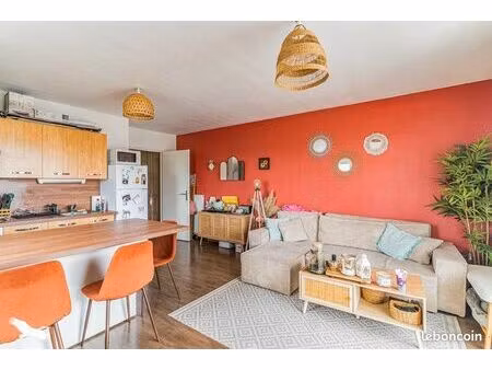 appartement 2 pièces 48 m²