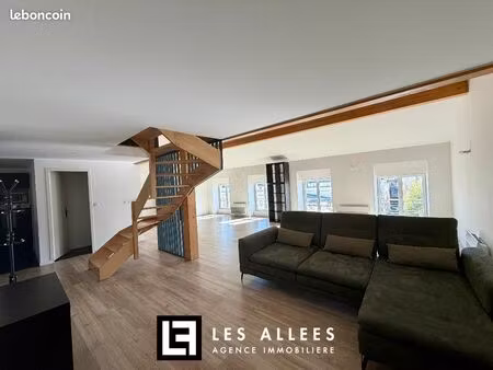 appartement 4 pièces 121 m²