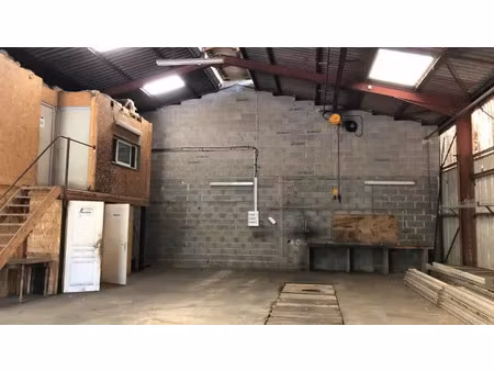 location commerce 230 m² à le boulou (66160)