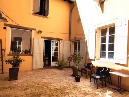location maison 6 pièces 238 m² à albi (81000)