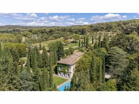 prestigieux château en vente aix-en-provence  provence-alpes-côte d'azur