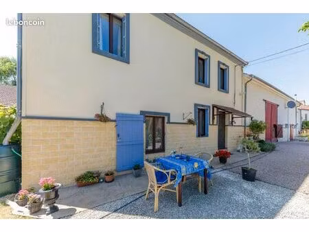 longère 8 pièces 223 m²