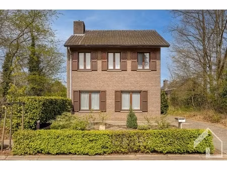 hob nabij centrum van oelegem