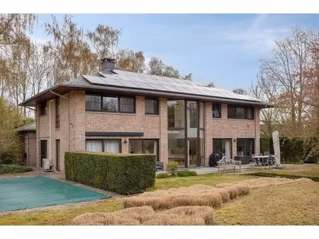 prachtig hedendaagse villa op unieke locatie in domein van bercuit
