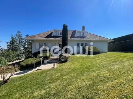 maison d'architecte vue dégagée terrain 2500 m²