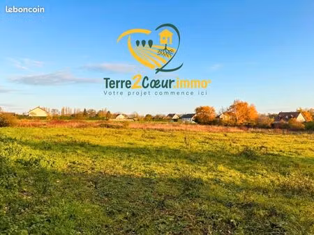 terrain 1 584 m² bourges