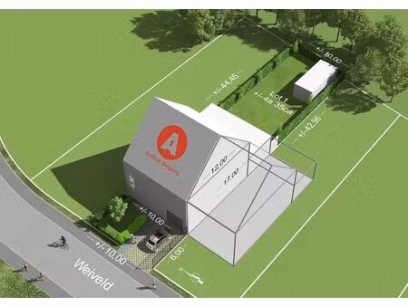 ruime bouwgrond voor een gesloten bebouwing op top-locatie.