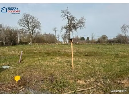 terrain 384 m² saint clair sur l elle