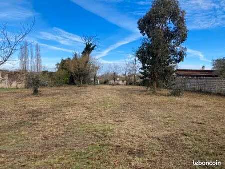 terrain 800 m² saint vivien de medoc
