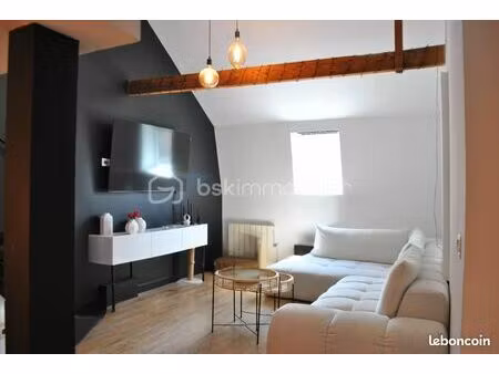 immeuble 8 pièces 318 m²