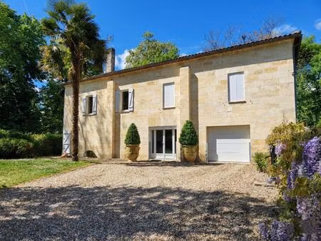 maison de maître rénovée ? bord de dronne & centre-ville