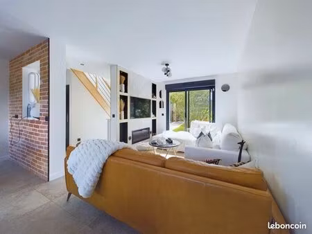 maison de 5 pièces de 100 m2