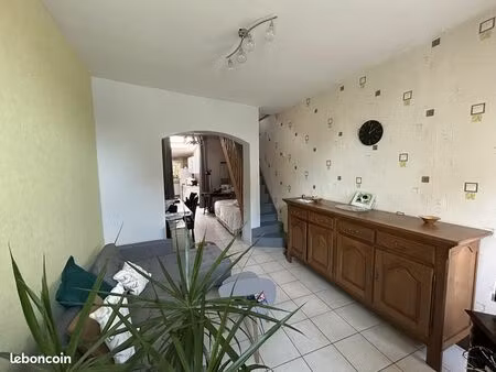 maison 2 pièces 68 m²