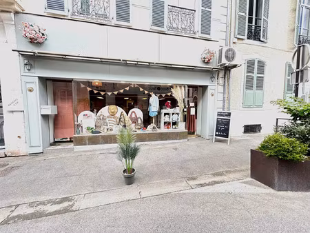 vente commerce 43 m² pau (64000)