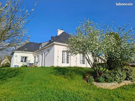 maison 6 pièces 145 m²