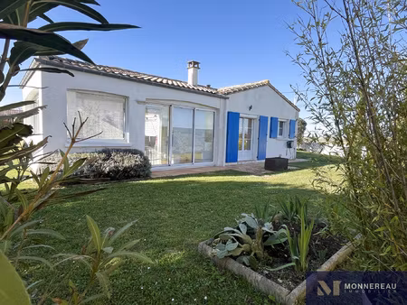 villa de plain-pied a 2 km des plages