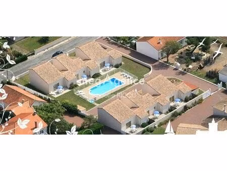 ensemble immobilier – 6 maisons avec piscine – bourcefranc-le-chapus
