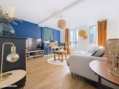 maison 7 pièces 147 m²