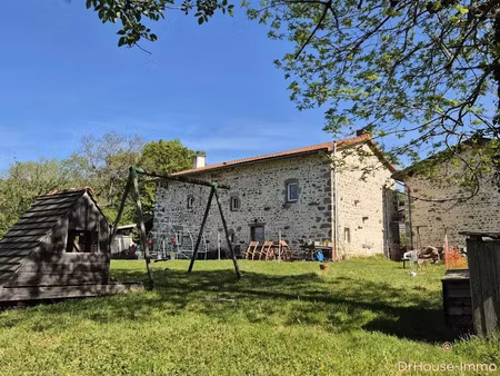 vente maison 8 pièces 171 m² à cunlhat (63590)  215 000 €