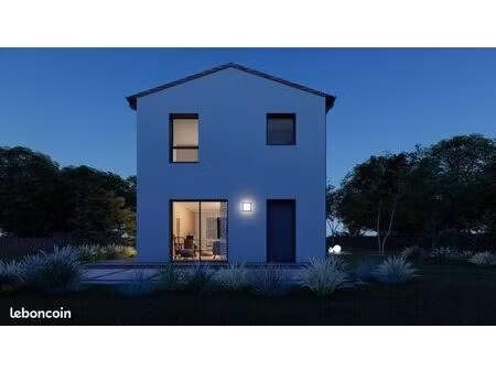 maison 4 pièces 85 m²