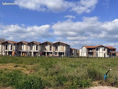 terrain 510 m² coufouleux