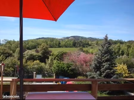 maison de village avec jardin ?