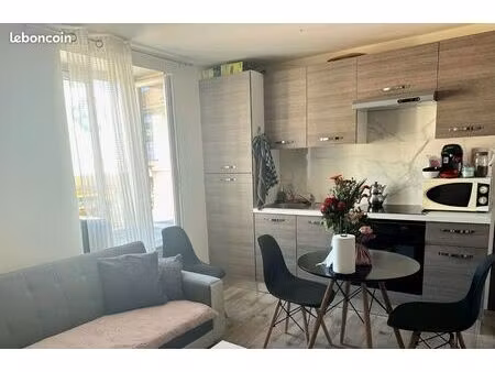 ? appartement t2 lumineux – 30 m² – belley centre – disponible 4 mai