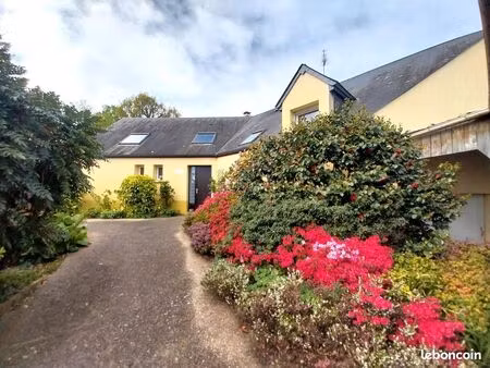 pavillon 6 pièces 145 m²